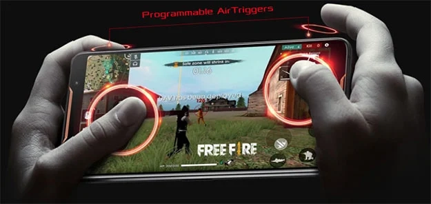 Nút AirTrigger trên ROG Phone 9 Pro giúp thao tác game chính xác, trong khi iPhone 16 Pro Max nổi bật với camera chất lượng cao.